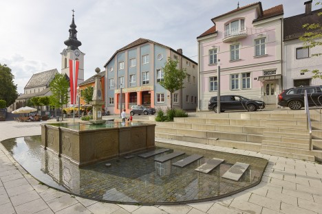 MARKTPLATZ GALLNEUKIRCHEN
